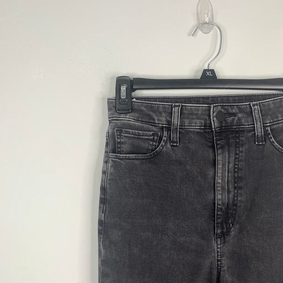 Joe's Jeans The Bella Ankle in Jinelle Faded Black - Picture 10 of 11